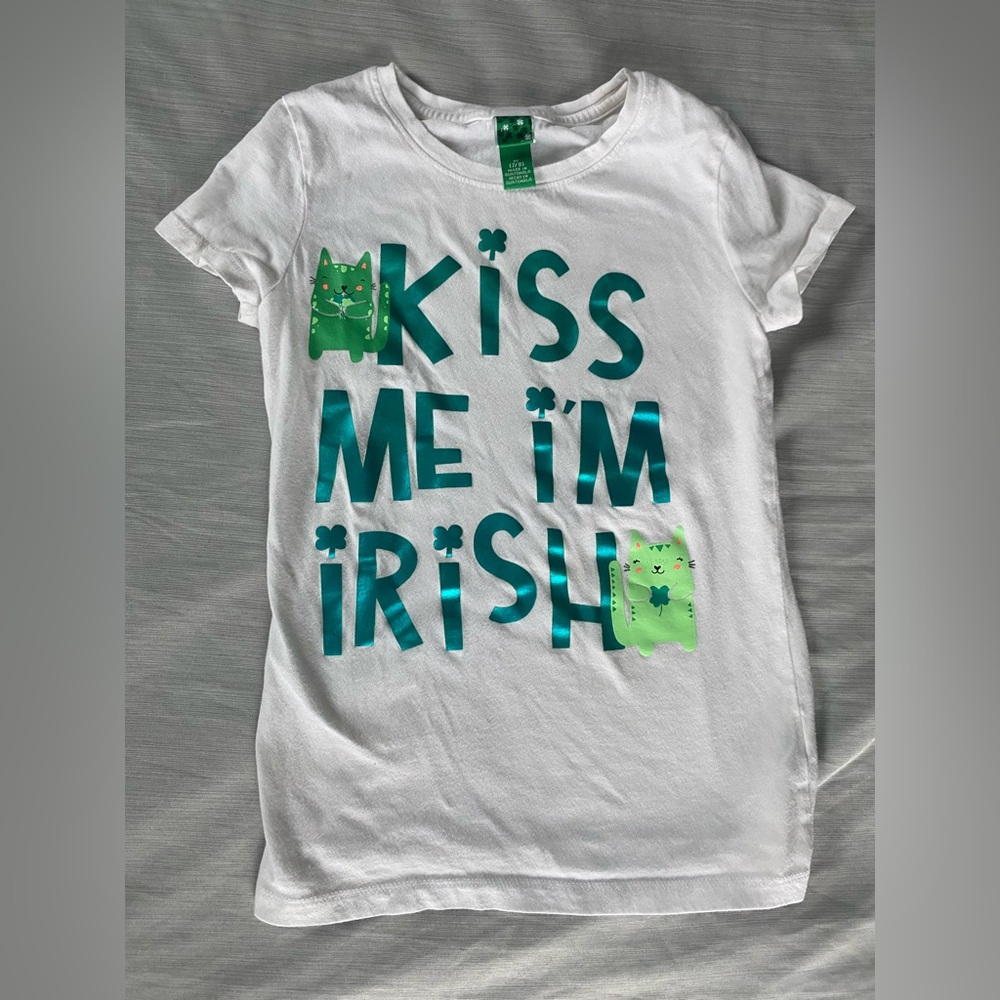 Kiss me I’m Irish! Size 7/8 girls short sleeve shirt